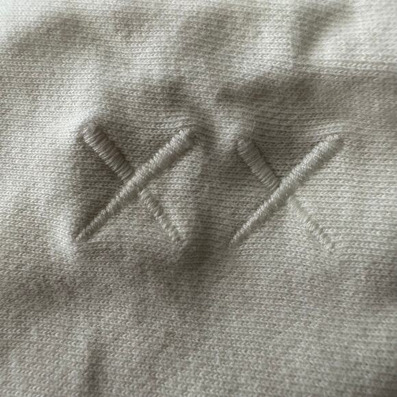 KAWS x Uniqlo x Sesame Street XX Sweatshirt Hoodie 2018 Size M - Picture 14 of 14